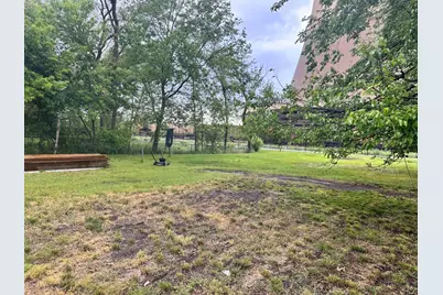 711 W 4th Street, Michigan City, IN 46360 - Photo 3