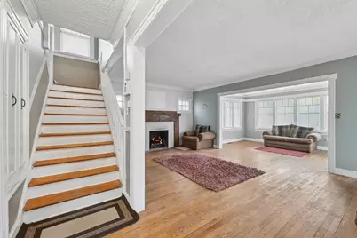 568 Johnson Street, Gary, IN 46402 - Photo 5