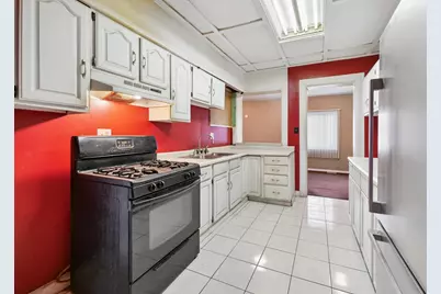 568 Johnson Street, Gary, IN 46402 - Photo 9