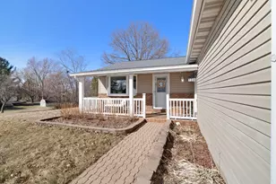 1886 Loganberry Ln, Crown Point, IN 46307 - Photo 3