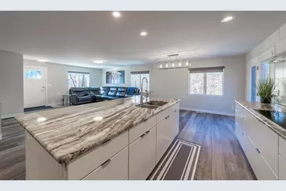 7251 N 200 W, Lake Village, IN 46349 - Photo 13