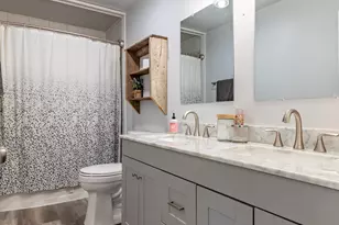 5309 W 153rd Pl, Lowell, IN 46356 - Photo 7