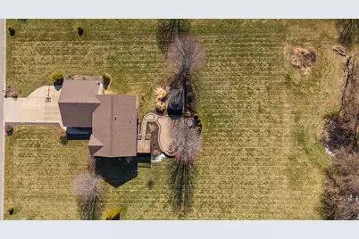 920 Plantation Road, Valparaiso, IN 46385 - Photo 35