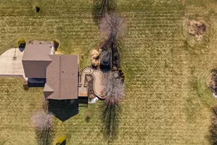 920 Plantation Rd, Valparaiso, IN 46385 - Photo 35