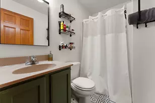 920 Plantation Rd, Valparaiso, IN 46385 - Photo 17