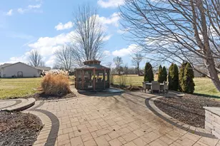 920 Plantation Rd, Valparaiso, IN 46385 - Photo 31