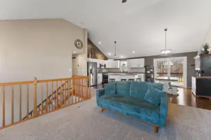 920 Plantation Rd, Valparaiso, IN 46385 - Photo 11