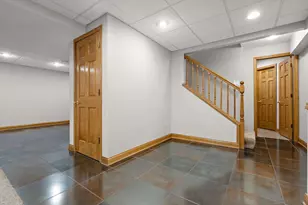 116 Salisbury Dr, Munster, IN 46321 - Photo 33