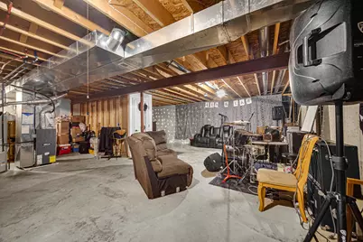 323 E 129th Place, Crown Point, IN 46307 - Photo 21