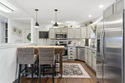 699 W Maple Lane, La Porte, IN 46350 - Photo 9