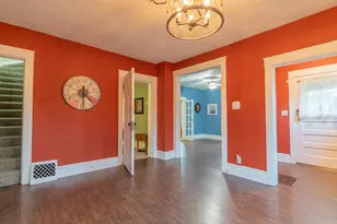 401 E St, La Porte, IN 46350 - Photo 11