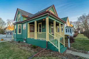 401 E St, La Porte, IN 46350 - Photo 3