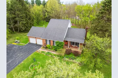 328 E Tratebas Road, Chesterton, IN 46304 - Photo 3