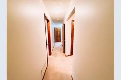 525 E Babcock Lane, Rensselaer, IN 47978 - Photo 17