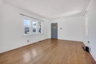 1944 Warwick Ave, Whiting, IN 46394 - Photo 7