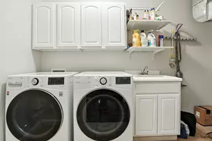 10370 Cynthia Ln, Wheatfield, IN 46392 - Photo 25