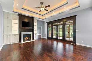 5708 Fountain View Dr, Wheatfield, IN 46392 - Photo 7