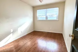 1838 Holly Ln, Munster, IN 46321 - Photo 11