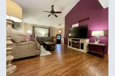 1001 Institute Street, Valparaiso, IN 46383 - Photo 3