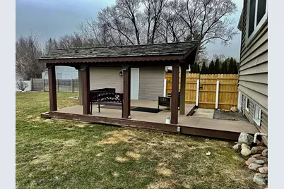 1001 Institute Street, Valparaiso, IN 46383 - Photo 23