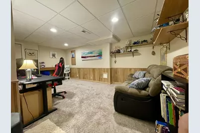 1001 Institute Street, Valparaiso, IN 46383 - Photo 17