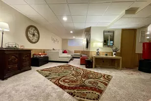 1001 Institute St, Valparaiso, IN 46383 - Photo 11