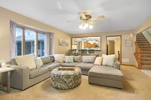 1421 Lakeview Dr, Schererville, IN 46375 - Photo 3