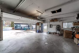 455 Marian Dr, Valparaiso, IN 46385 - Photo 29