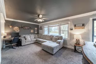 455 Marian Dr, Valparaiso, IN 46385 - Photo 7