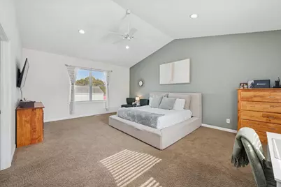 127 S 14th Street, Chesterton, IN 46304 - Photo 9