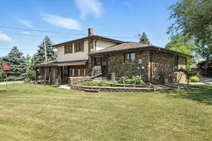 1246 River Dr, Munster, IN 46321 - Photo 29