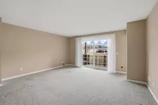 9735 Wildwood Ct, Highland, IN 46322 - Photo 5