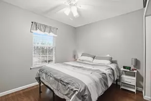 502 Killarney Ln, Valparaiso, IN 46385 - Photo 11