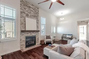 612 Village Point, Chesterton, IN 46304 - Photo 3