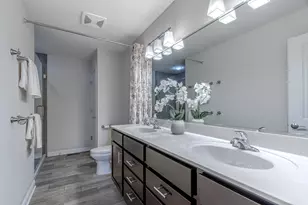 612 Village Point, Chesterton, IN 46304 - Photo 17