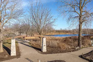 612 Village Point, Chesterton, IN 46304 - Photo 33