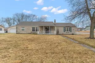 455 N Nichols St, Lowell, IN 46356 - Photo 25