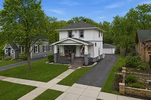123 Elmwood Pl, Crown Point, IN 46307 - Photo 3