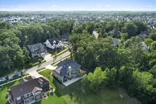 914 Lillian Russell Ct, Crown Point, IN 46307 - Photo 53