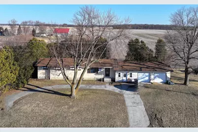 13788 W State Road 14, Medaryville, IN 47957 - Photo 1