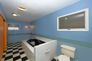 13788 W State Road 14, Medaryville, IN 47957 - Photo 9