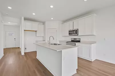 7622 W 107th Place, Crown Point, IN 46307 - Photo 3