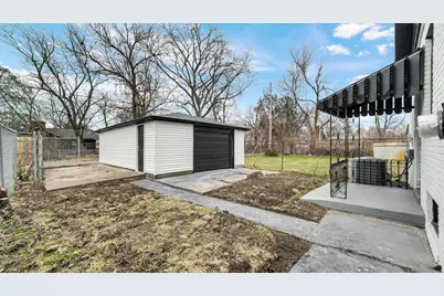 1125 Wallace Street, Gary, IN 46404 - Photo 11