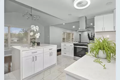 7525 Indian Boundary, Gary, IN 46403 - Photo 3