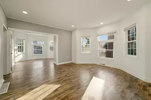 208 E Barker Ave, Michigan City, IN 46360 - Photo 17