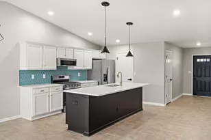 18349 Kaiti Dr, Lowell, IN 46356 - Photo 9