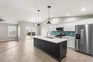 18349 Kaiti Dr, Lowell, IN 46356 - Photo 7