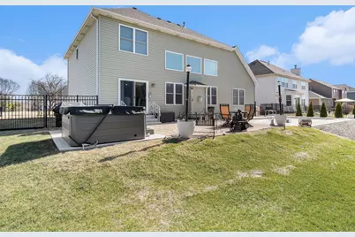 745 Huey Drive, Crown Point, IN 46307 - Photo 17