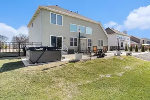 745 Huey Dr, Crown Point, IN 46307 - Photo 17