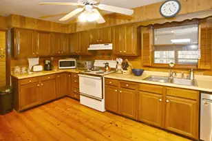 514 E Bellevue Ave, Beverly Shores, IN 46301 - Photo 11